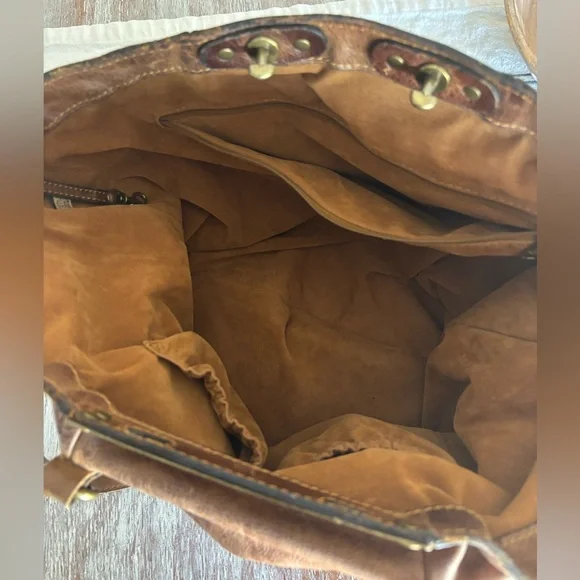 🌿🦋 Patricia Nash Benvenuto Distressed Leather Tote Bag - Picture 12 of 14